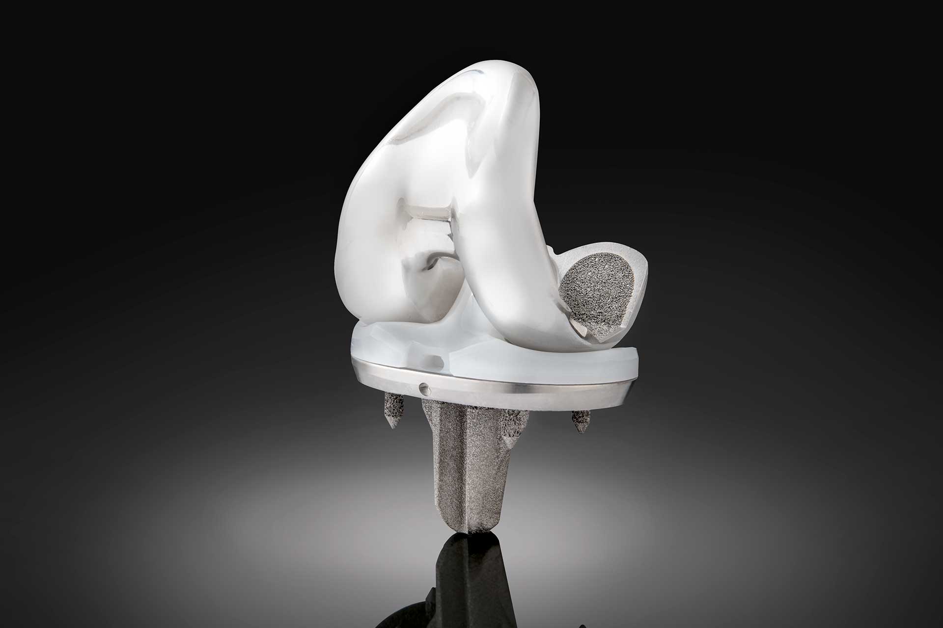 Surgeons Perform First Cases Using Exactech’s Truliant Porous Knee Implants