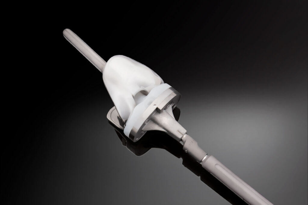 【AAKE】ANTERIOR POCKET PT Anterior Retractor, Bent - MPR Orthopedics